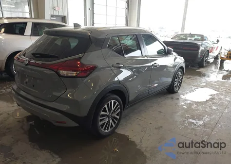 2021 Nissan Kicks Sv Xtronic Cvt из США, поврежденный, VIN 3N1CP5CV0ML493476